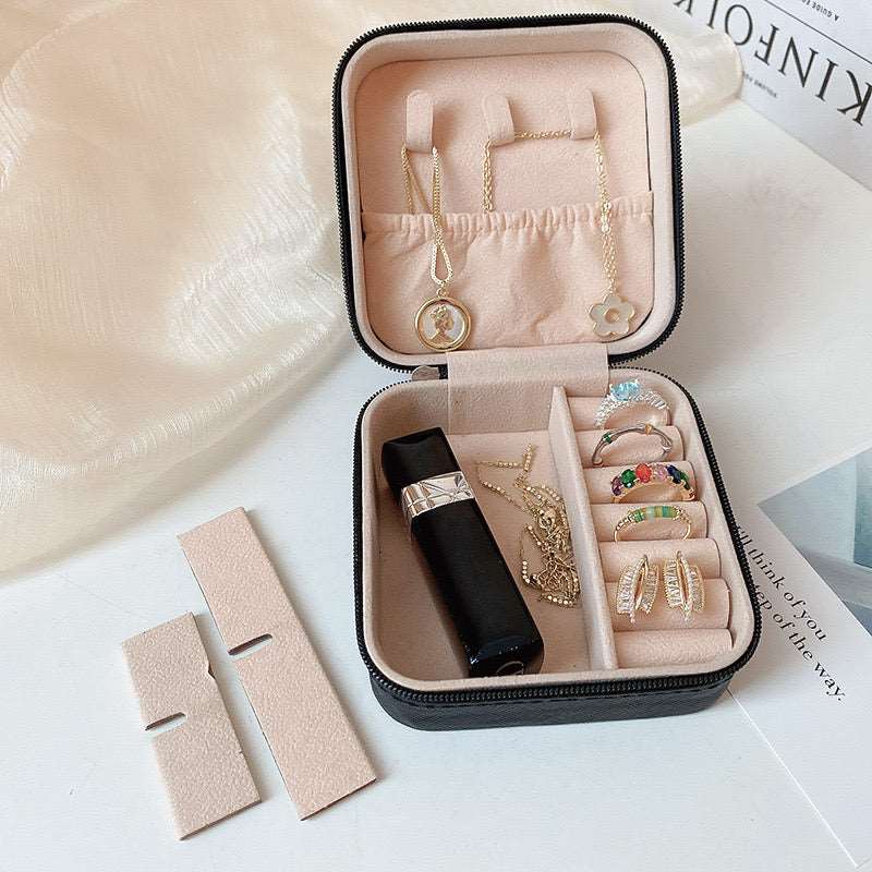 Square portable jewelry box