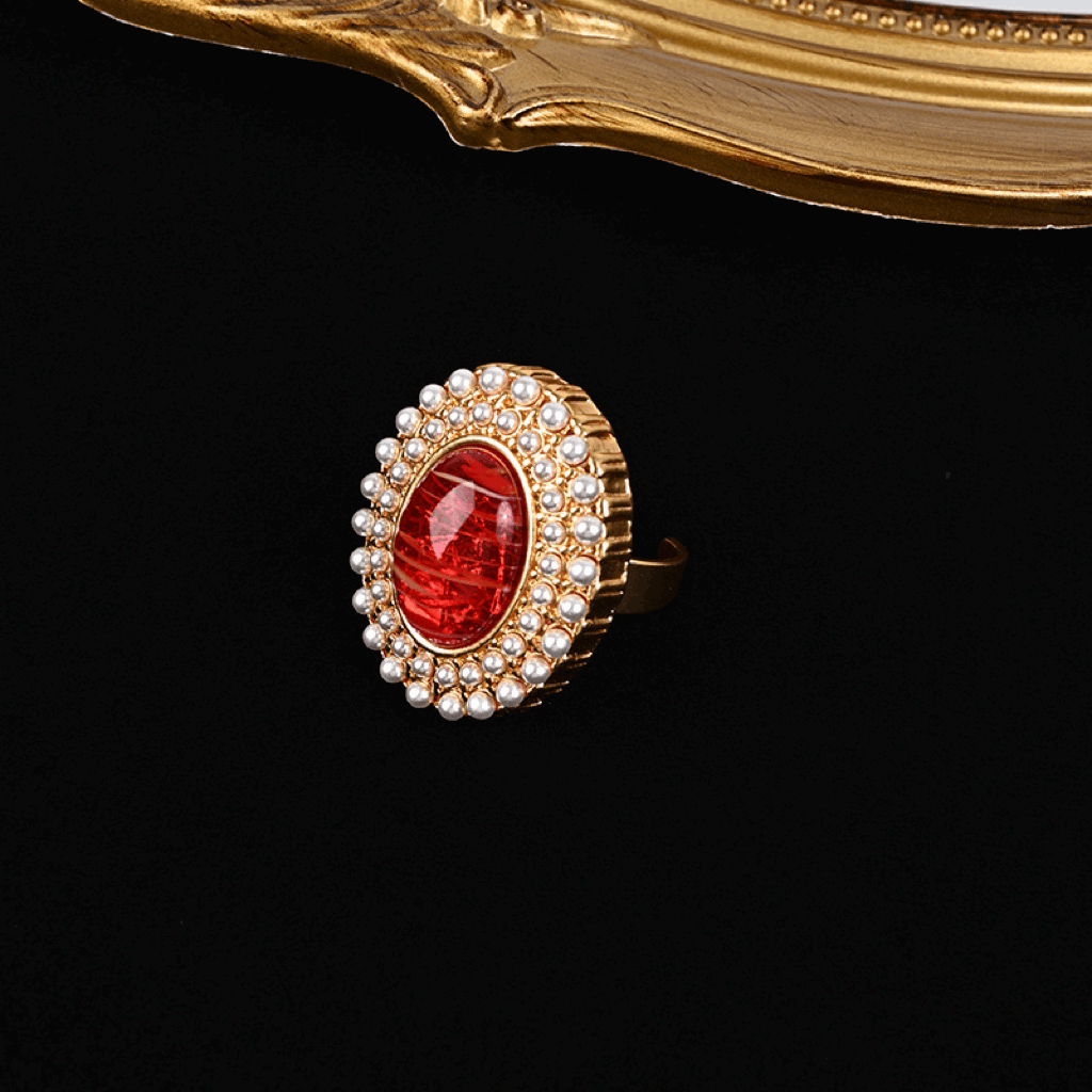 Elegance Vintage Red Gemstone Ring