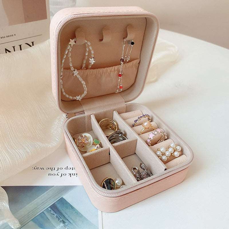 Square portable jewelry box